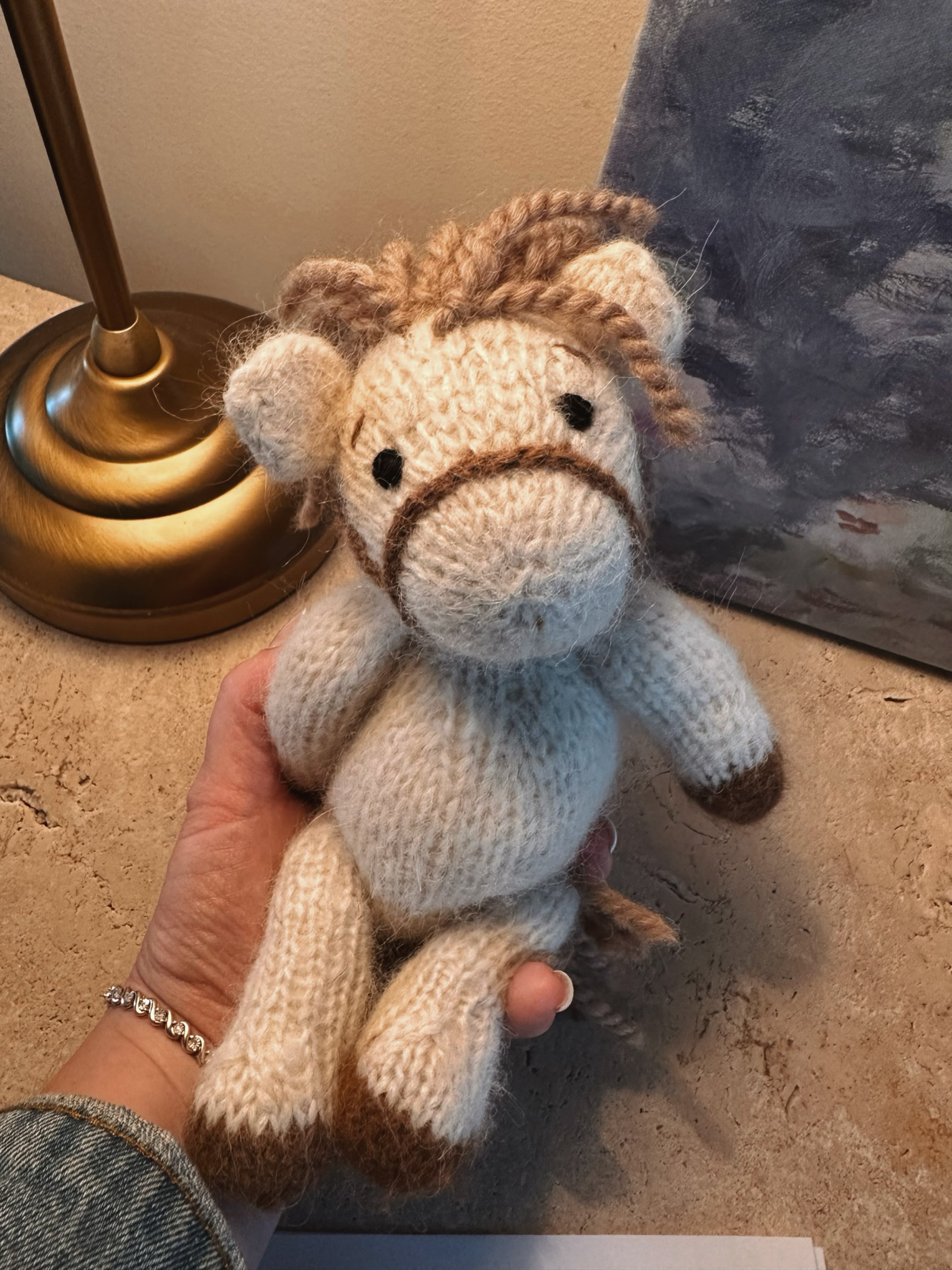 Studley Heirloom Horse // Cream