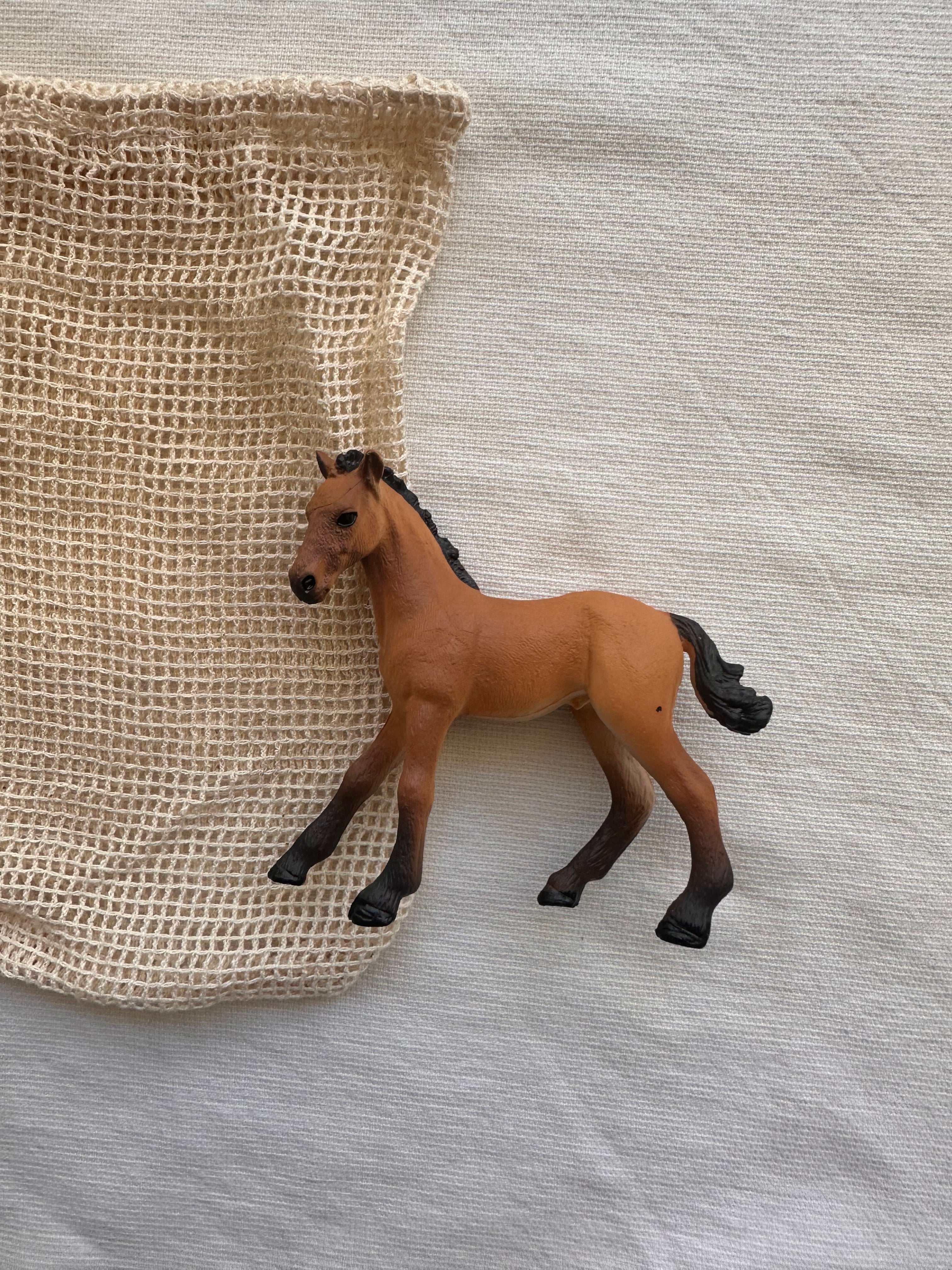 Play Horses // Set Of 3
