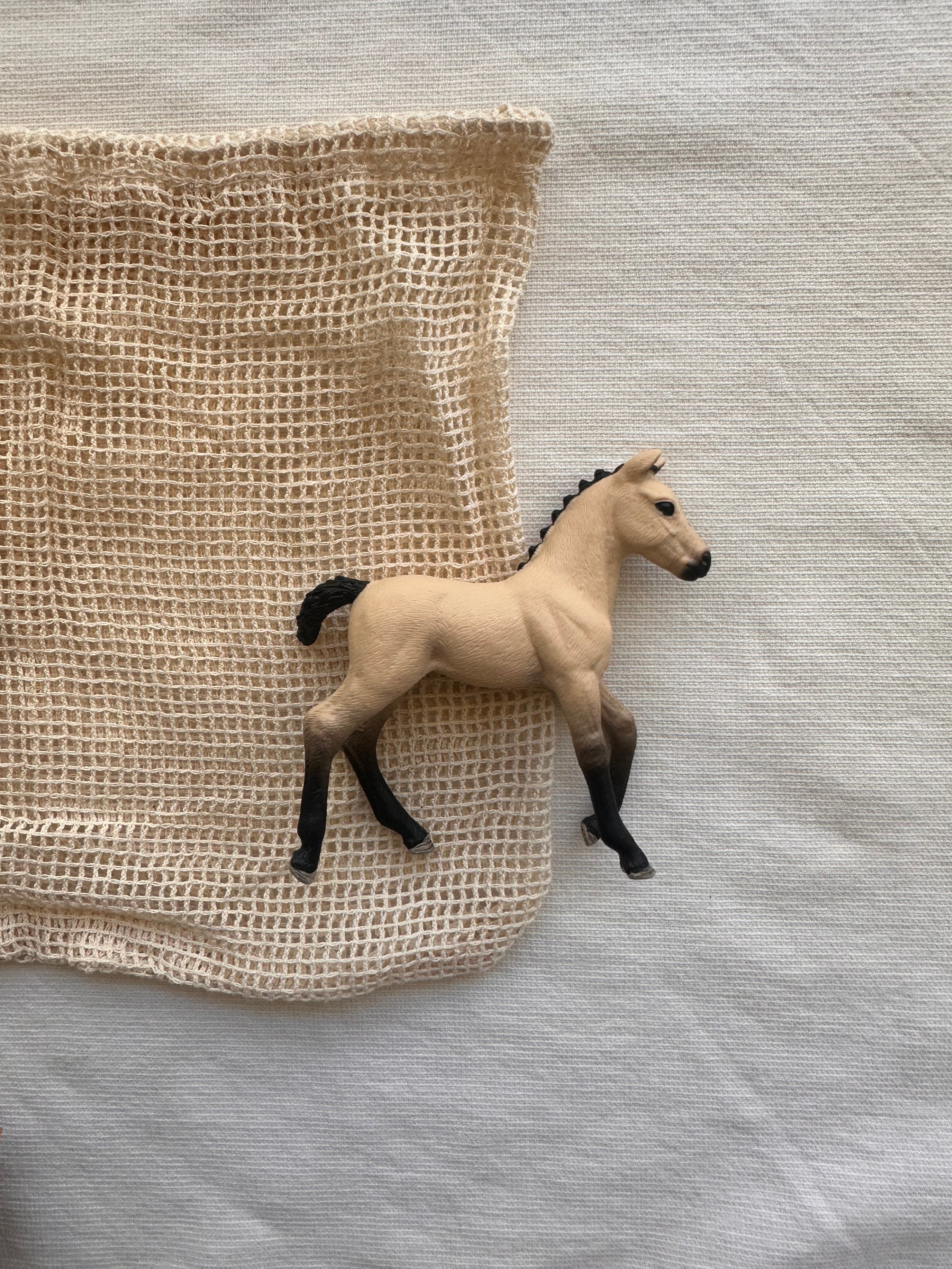 Play Horses // Set Of 3